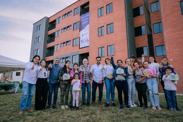 El sueño de tener casa propia es una realidad para otras 100 familias del municipio de La Ceja